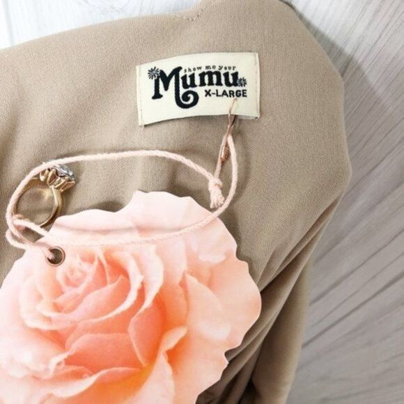 SHOW ME YOUR MUMU Kendall V-Back A-Line Gown Dune - Picture 4 of 7